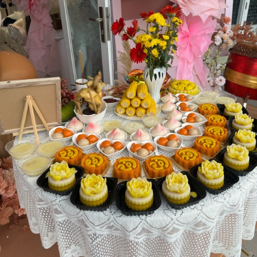 mâm cúng khai trương shop quần áo